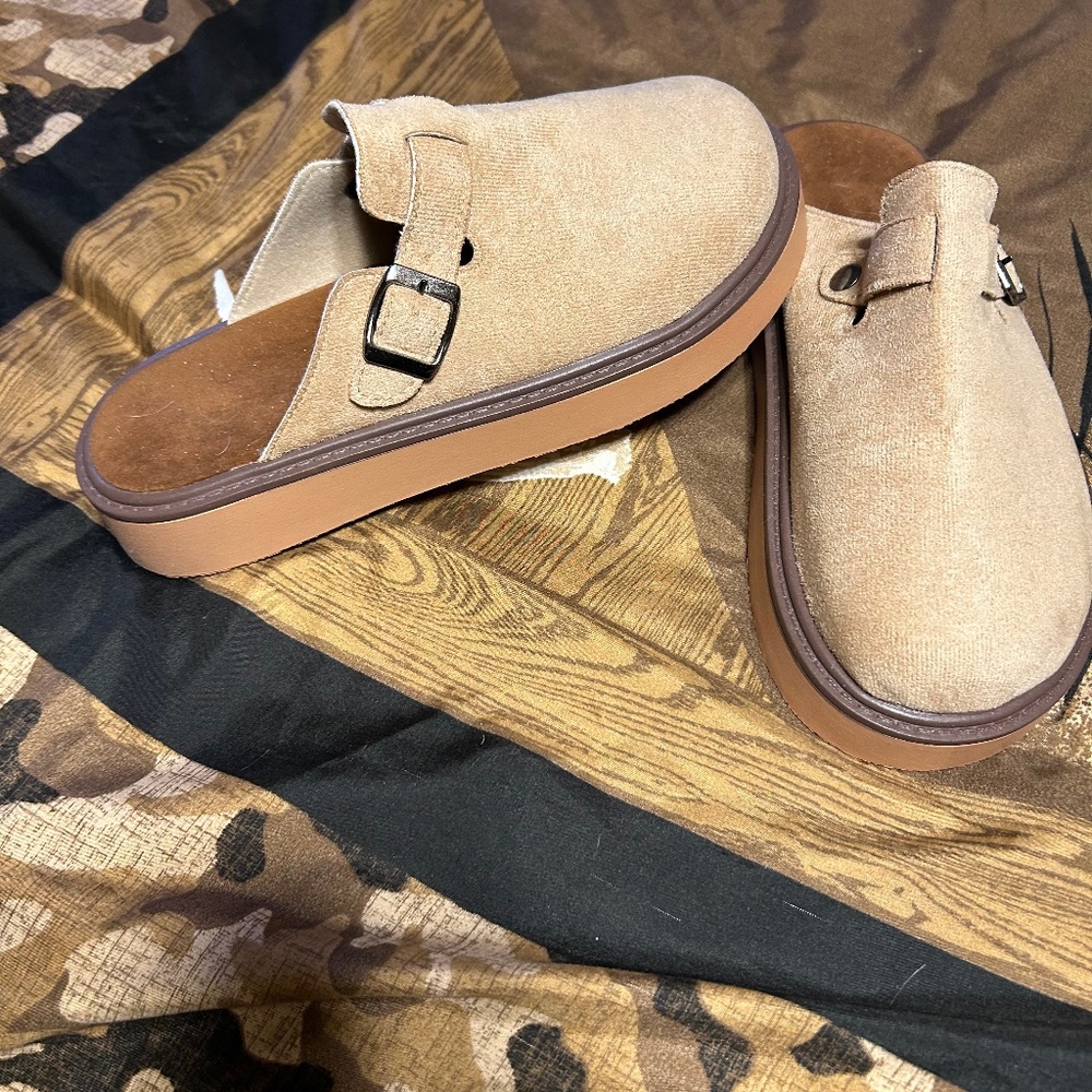 Women's Clogs